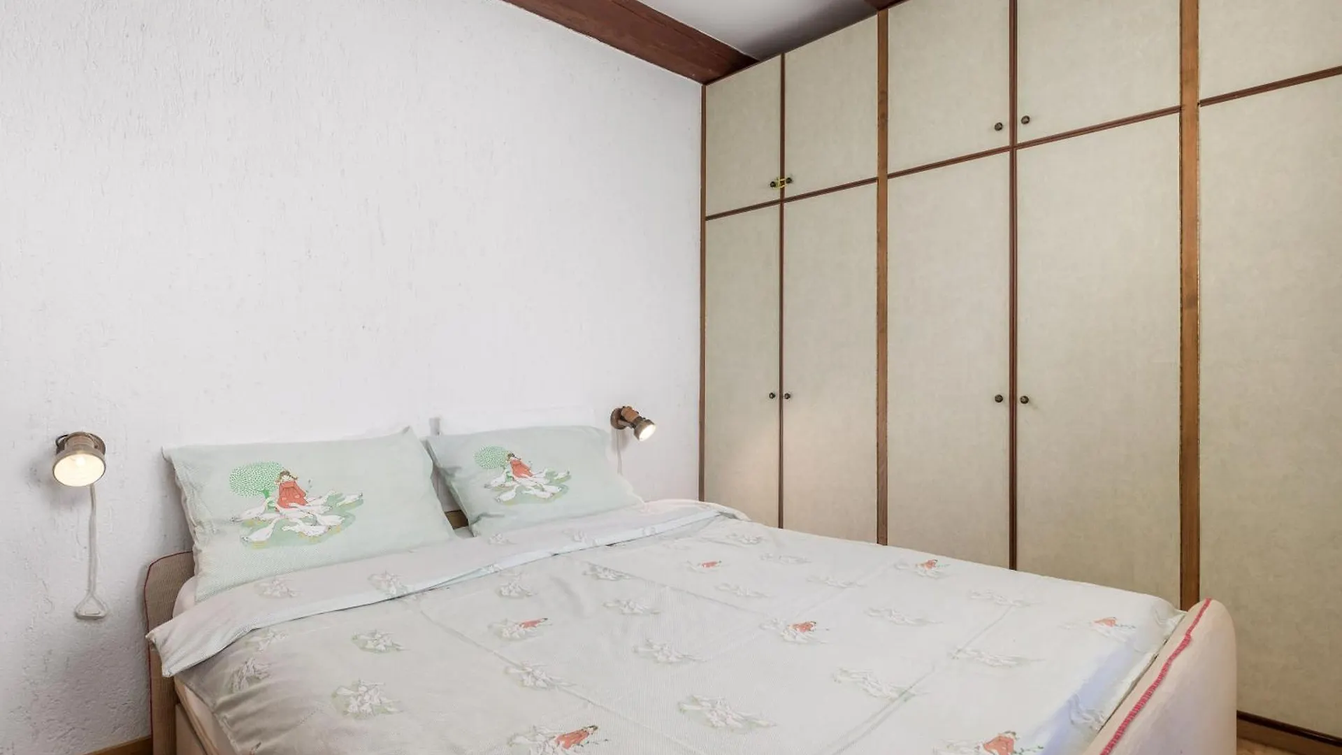 בית נופש Mošćenička Draga Ferienhaus Mit Grossem Garten Und Pool קרואטיה